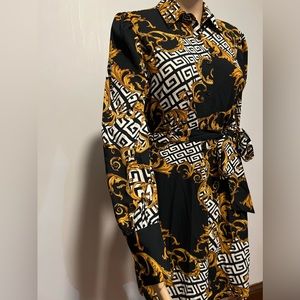 😍Women's long-sleeved black and gold dress size S